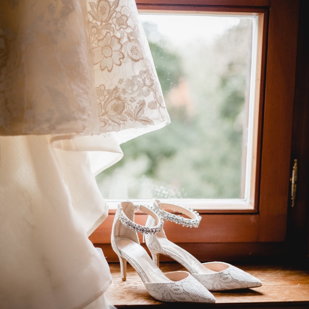 Vera Wang Hilary wedding dress